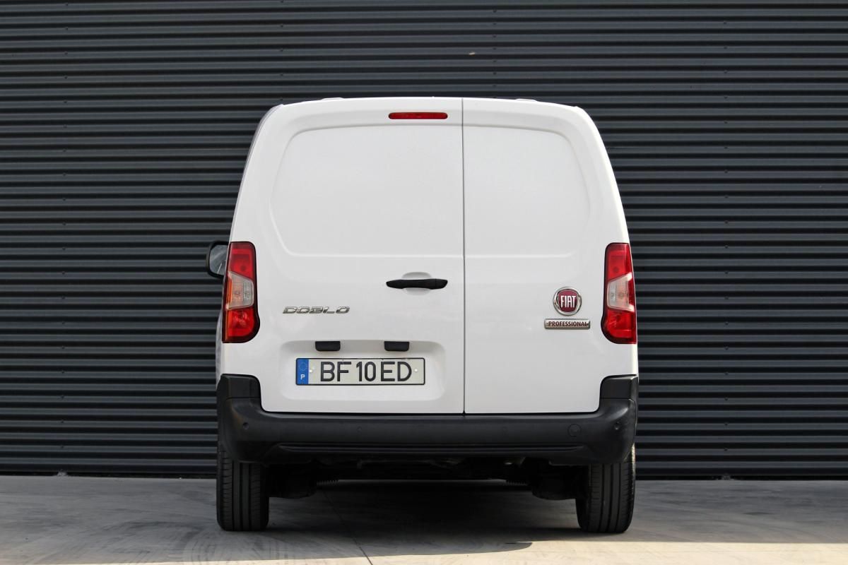 fiat-doblo-2023-diesel-1499cc
