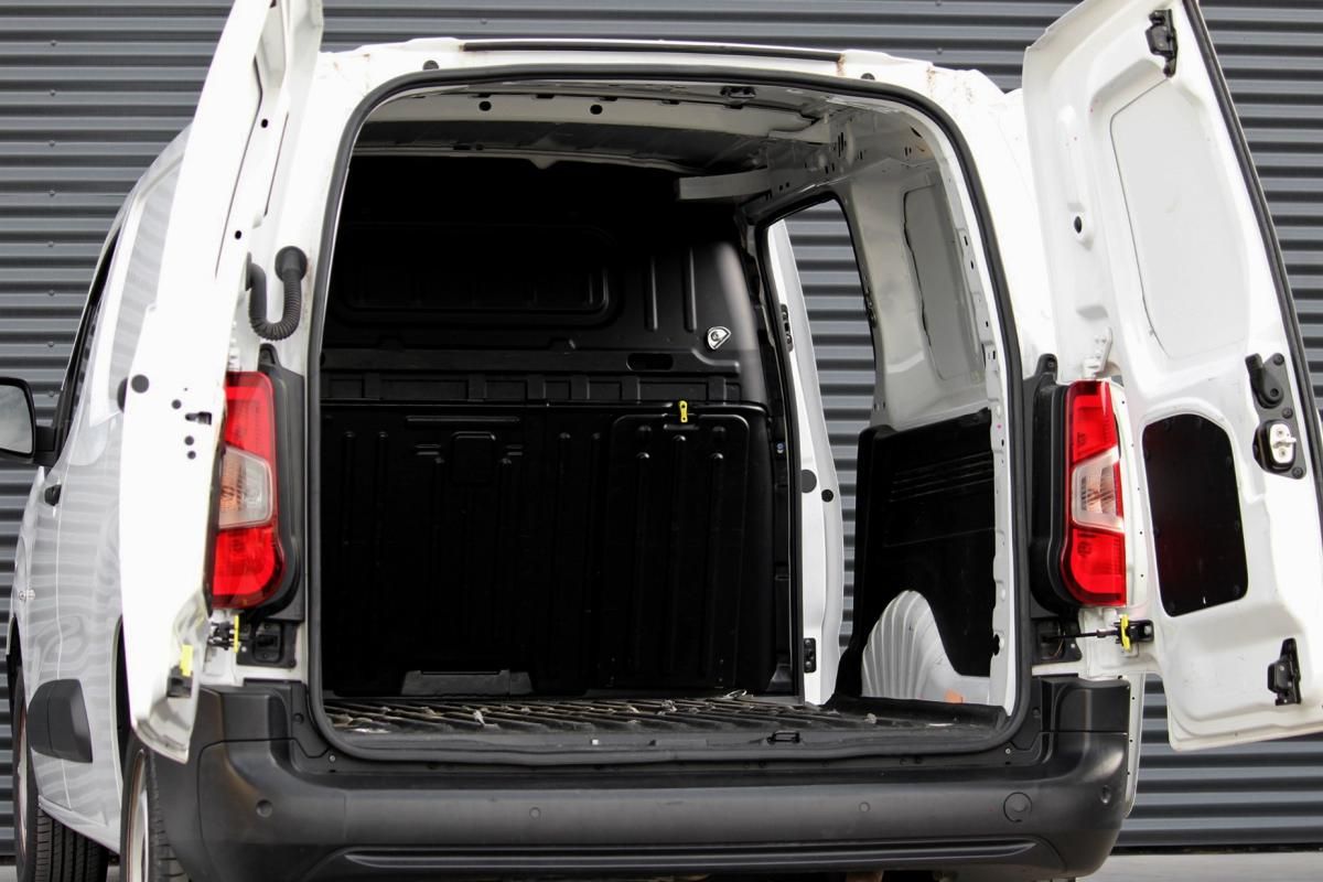 fiat-doblo-2023-diesel-1499cc