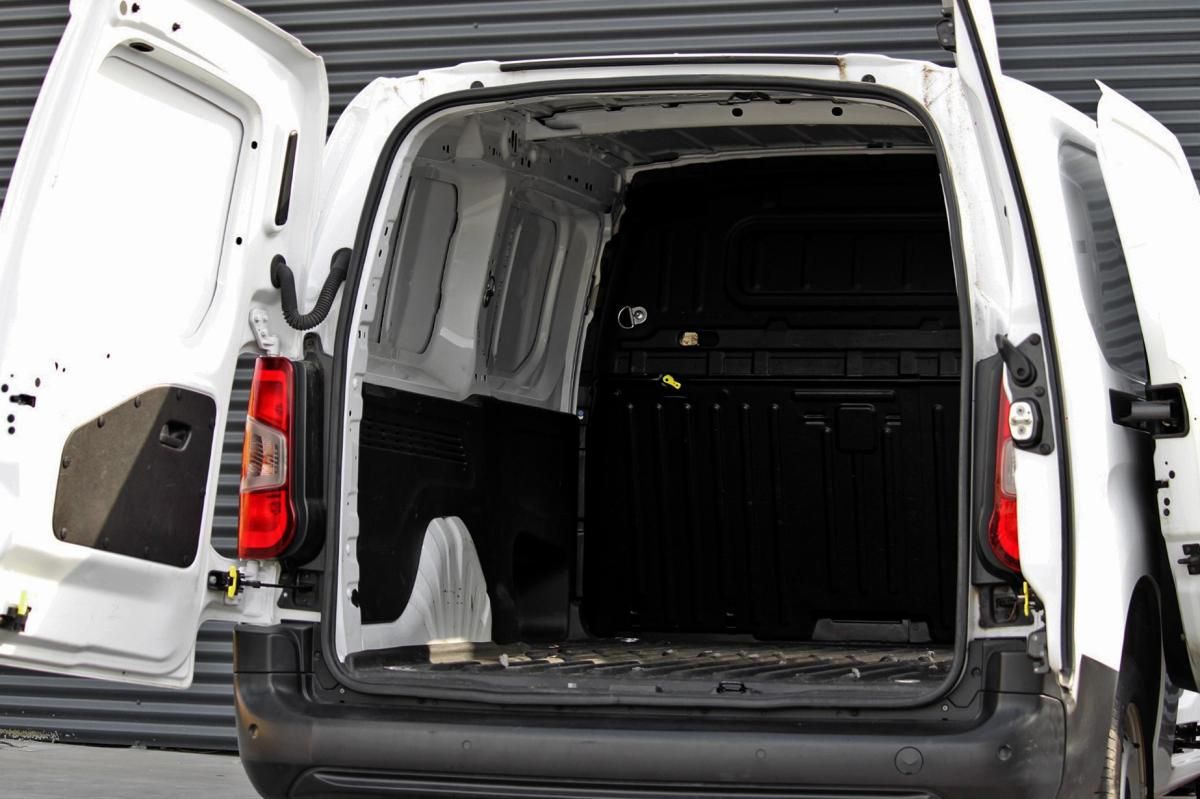 fiat-doblo-2023-diesel-1499cc