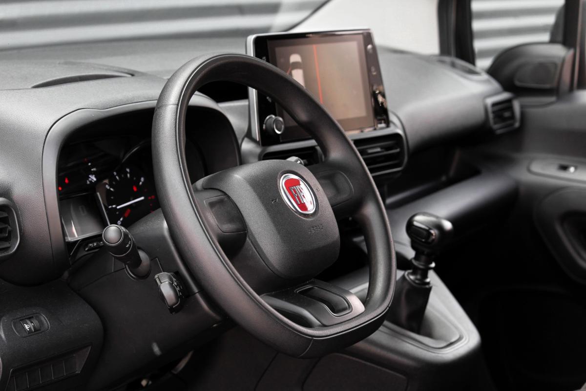 fiat-doblo-2023-diesel-1499cc