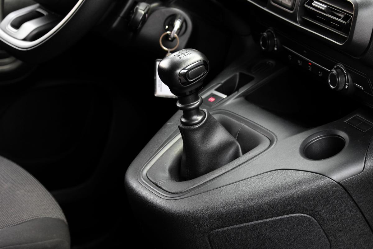 fiat-doblo-2023-diesel-1499cc