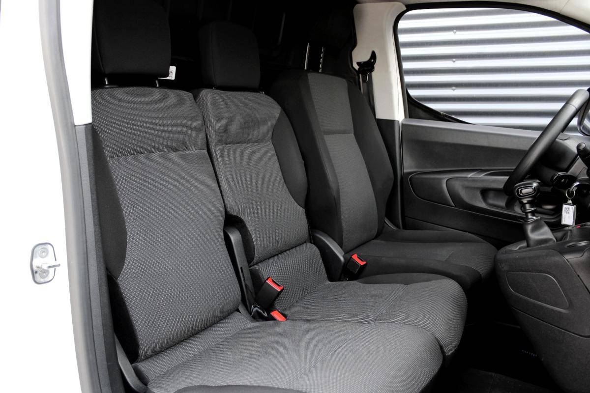fiat-doblo-2023-diesel-1499cc