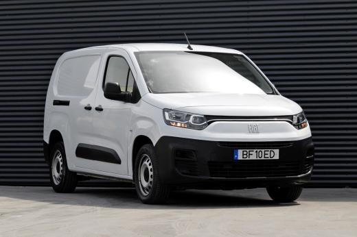 fiat-doblo-2023-diesel-1499cc