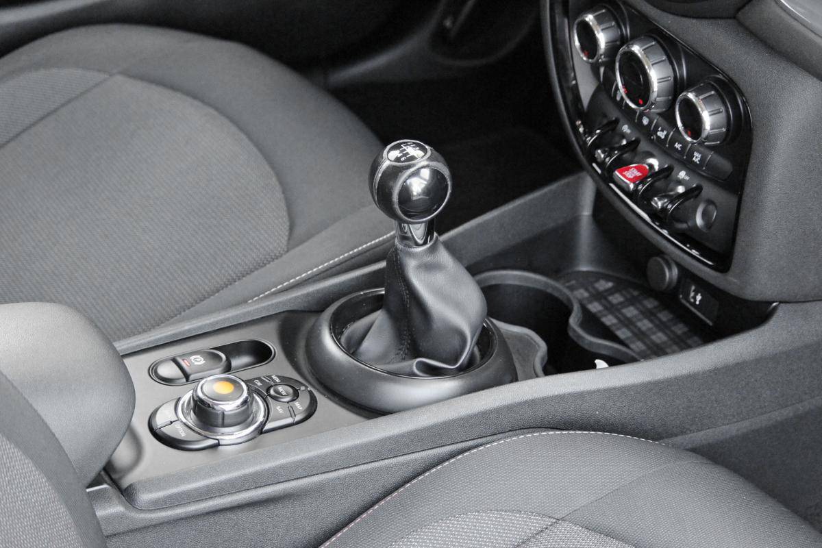 mini-clubman-2018-diesel-1496cc