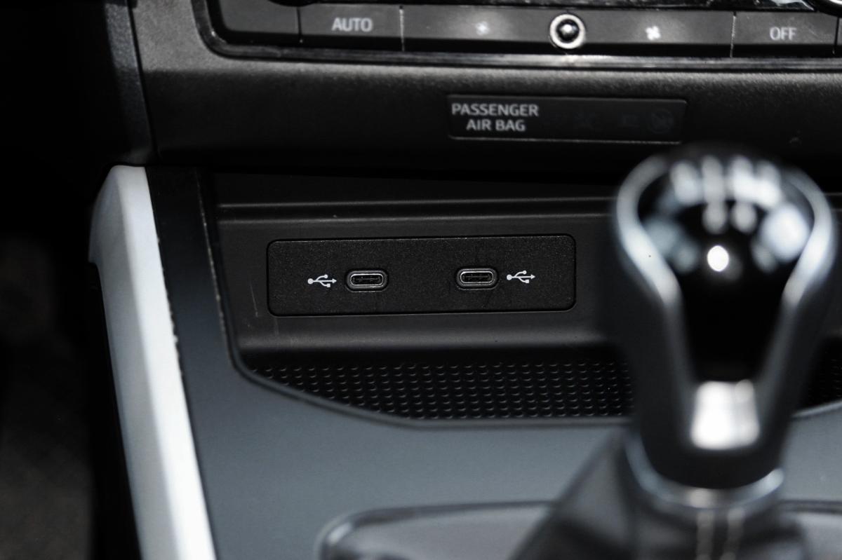 seat-arona-2023-gasolina-999cc