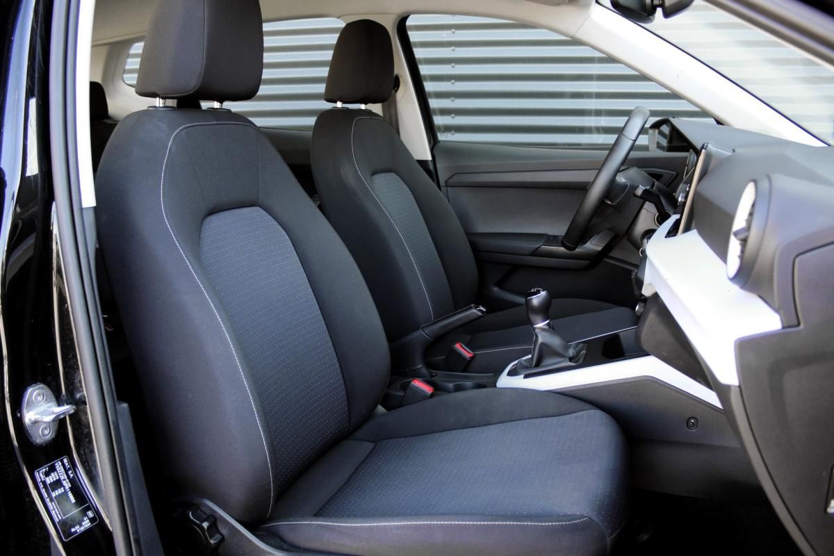 seat-arona-2023-gasolina-999cc