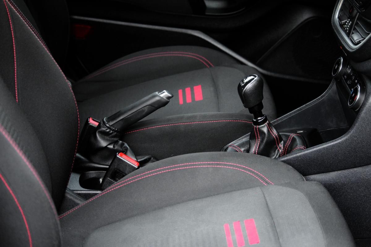 ford-fiesta-2022-gasolina-998cc