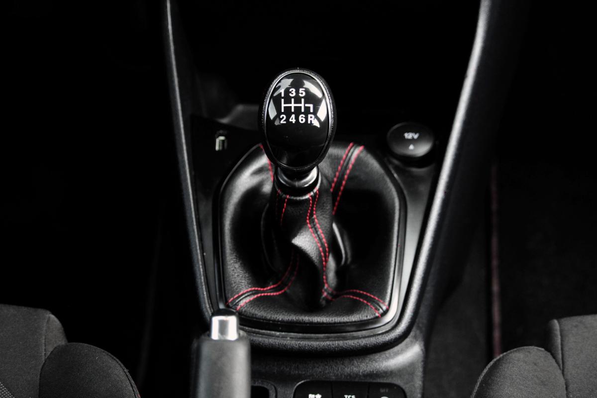 ford-fiesta-2022-gasolina-998cc