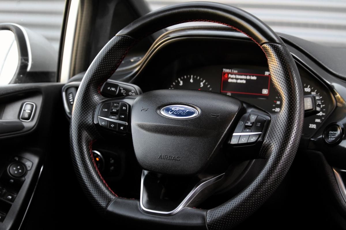 ford-fiesta-2022-gasolina-998cc