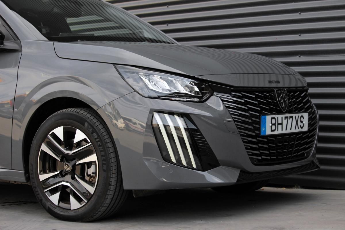 peugeot-208-2024-eletrico-0cc