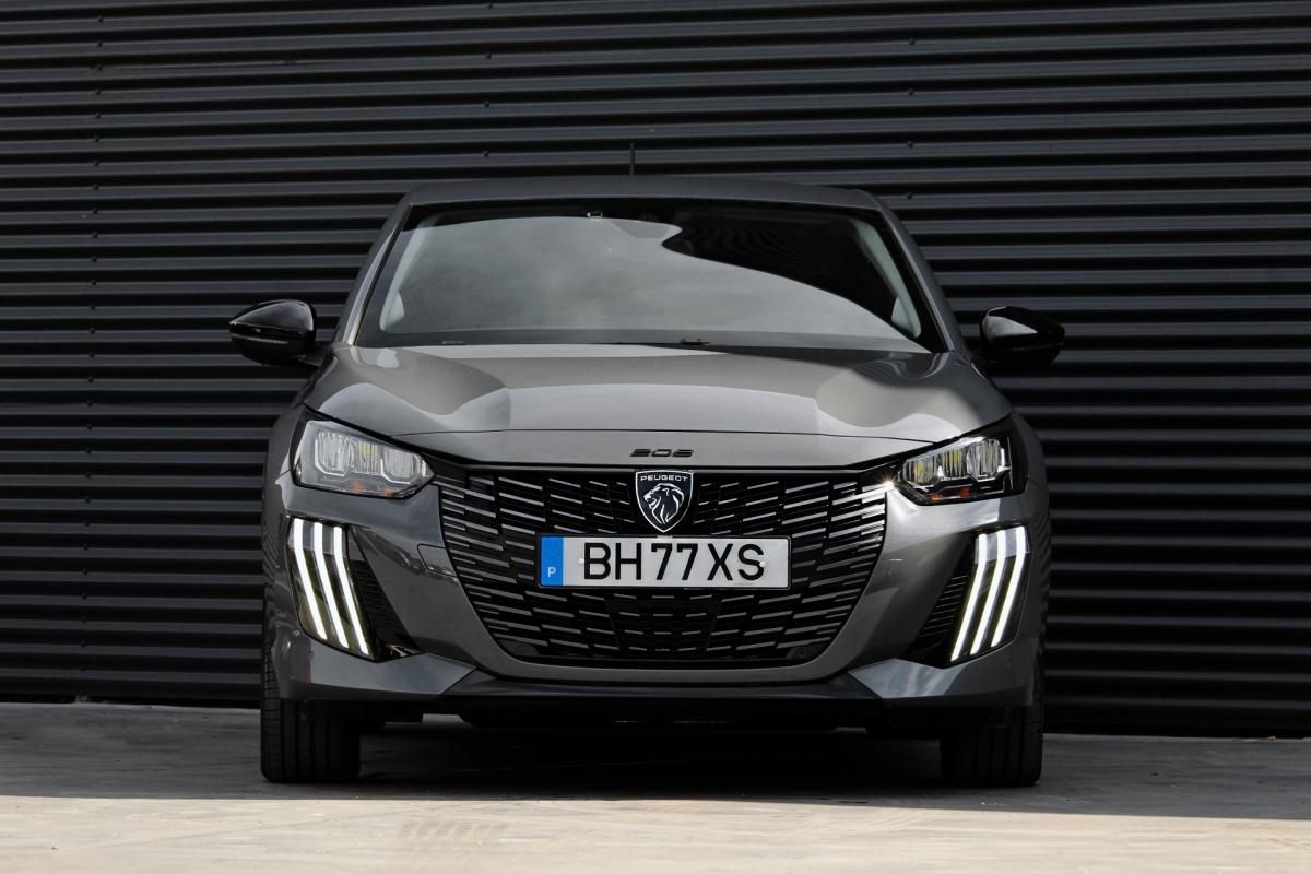 peugeot-208-2024-eletrico-0cc
