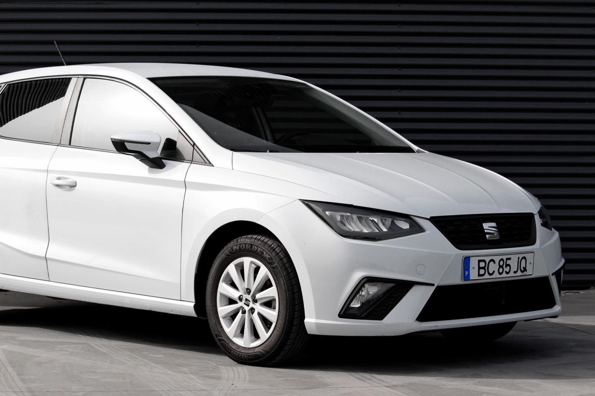 seat-ibiza-2023-gasolina-999cc