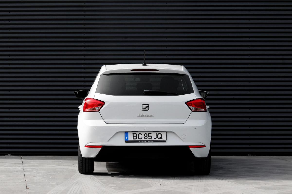 seat-ibiza-2023-gasolina-999cc