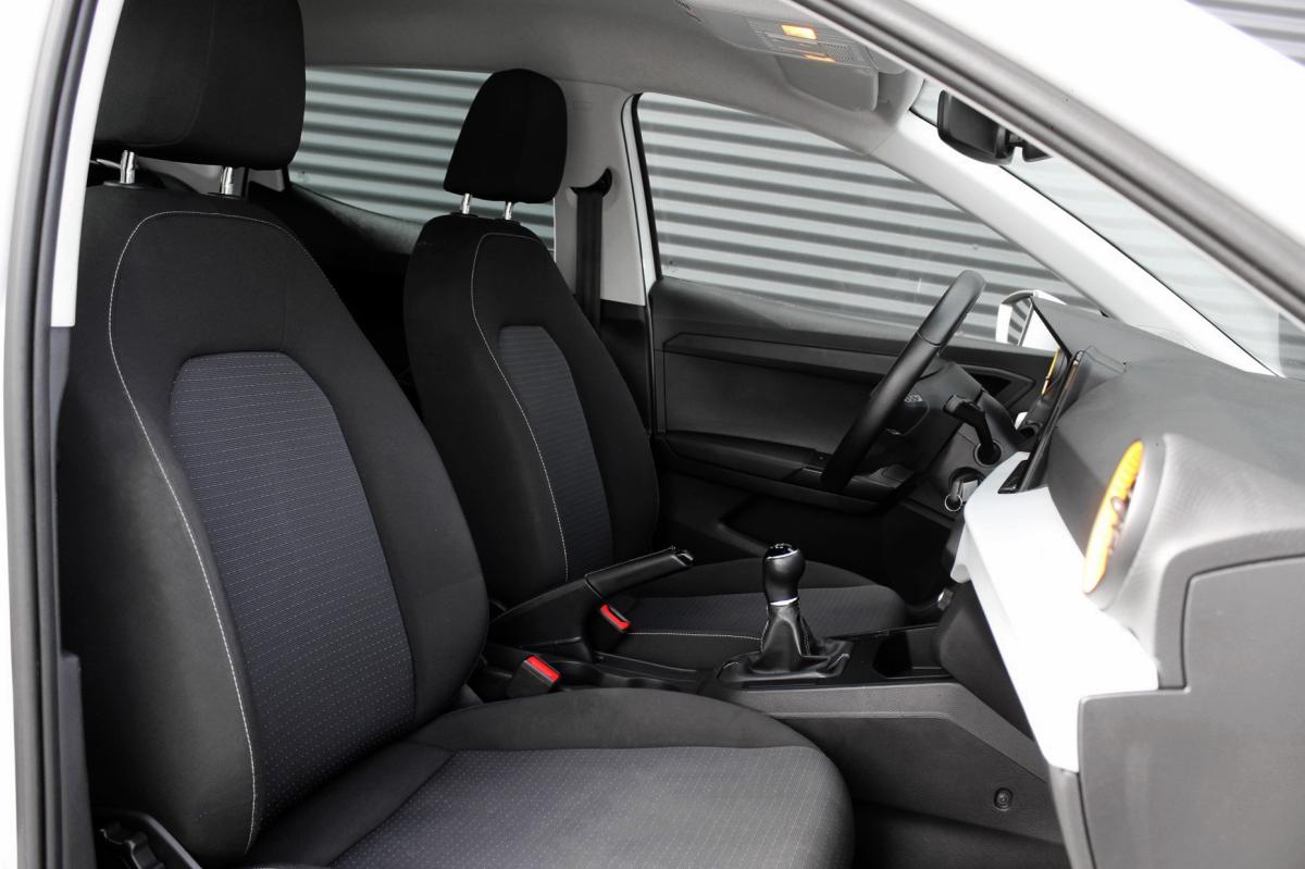 seat-ibiza-2023-gasolina-999cc