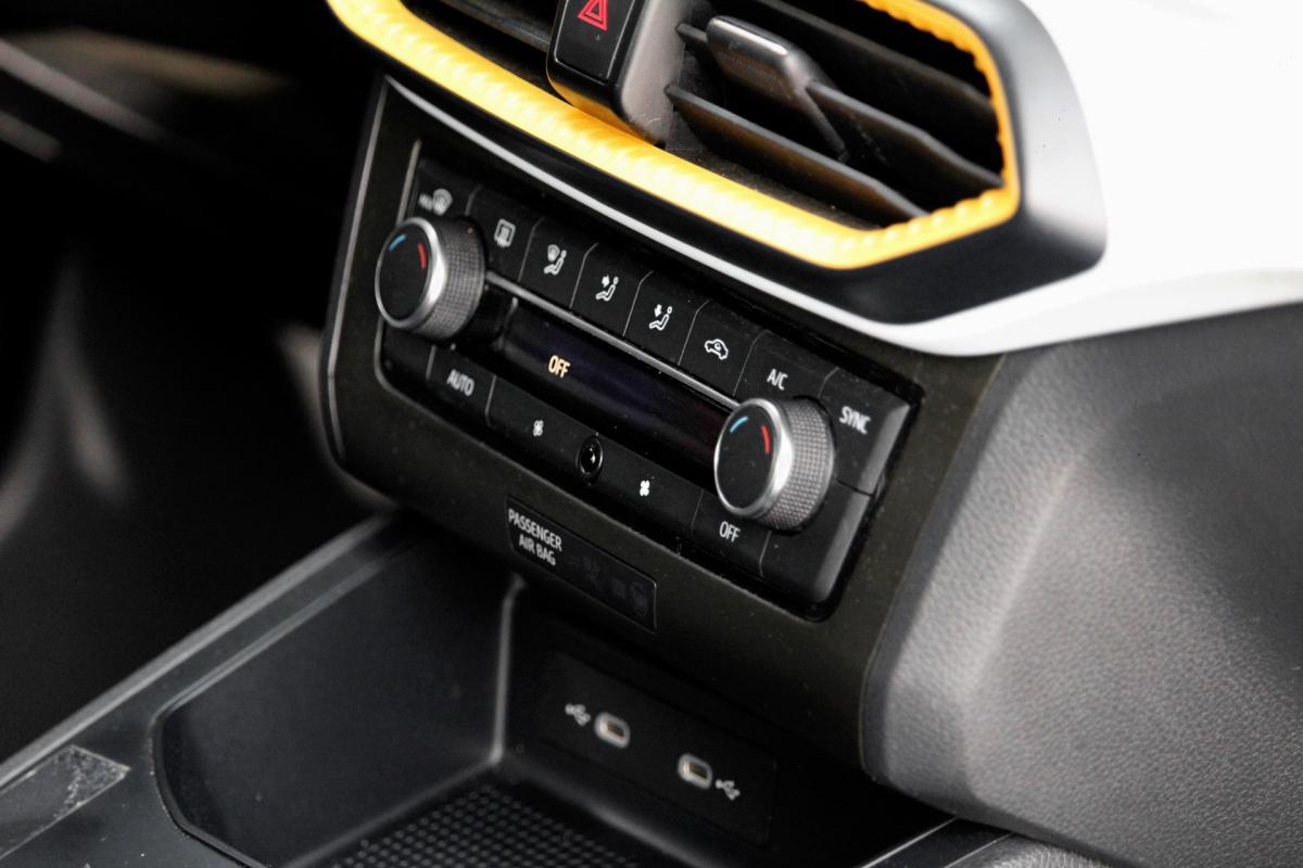 seat-ibiza-2023-gasolina-999cc