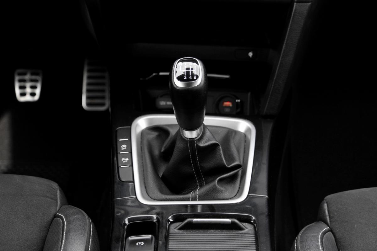 kia-proceed-2022-gasolina-998cc