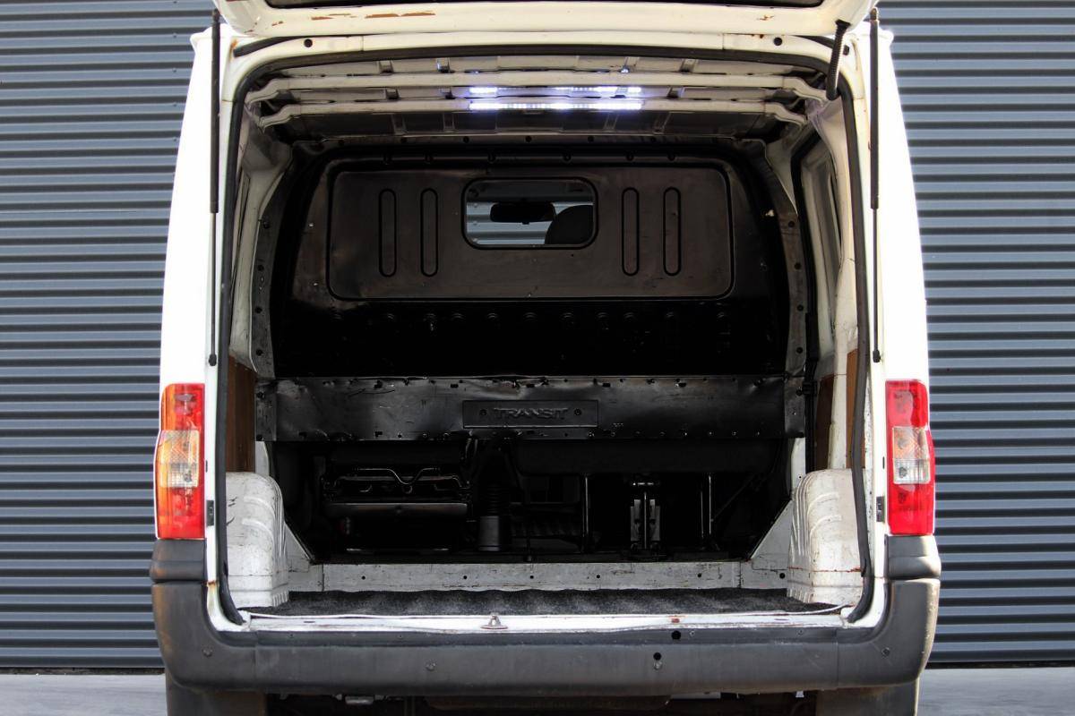 ford-transit-2010-diesel-2198cc