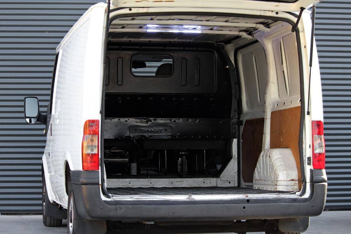 ford-transit-2010-diesel-2198cc