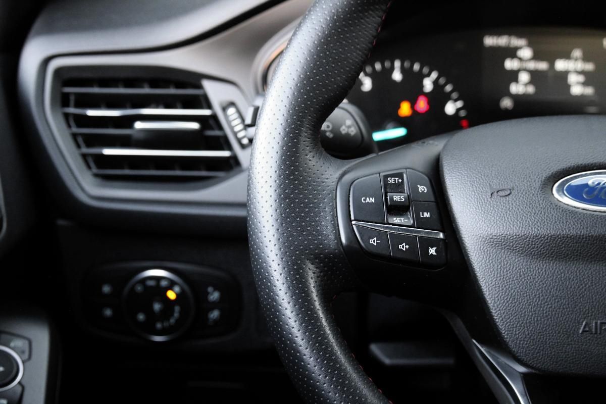 ford-focus-2019-gasolina-998cc