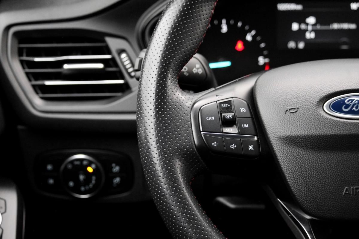 ford-focus-sw-2022-diesel-1499cc