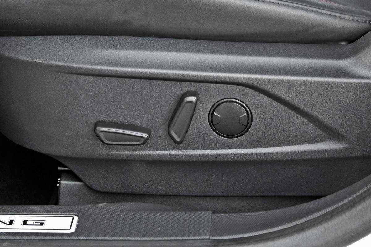ford-mustang-2022-eletrico-500cc