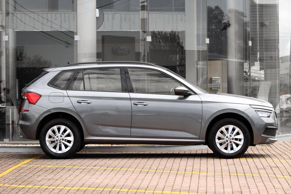 skoda-kamiq-2023-gasolina-999cc