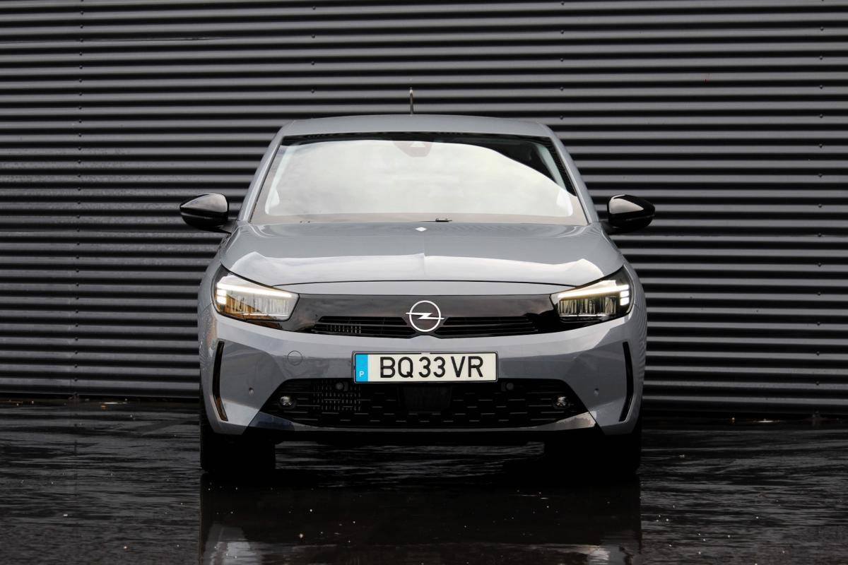 opel-corsa-2025-gasolina-1199cc