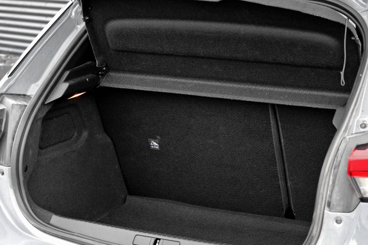 opel-corsa-2025-gasolina-1199cc