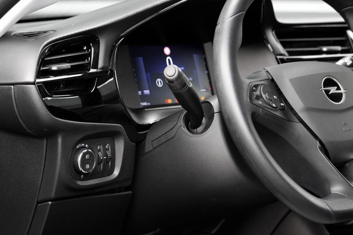 opel-corsa-2025-gasolina-1199cc