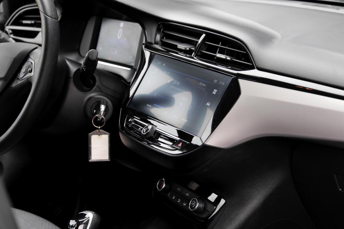 opel-corsa-2025-gasolina-1199cc