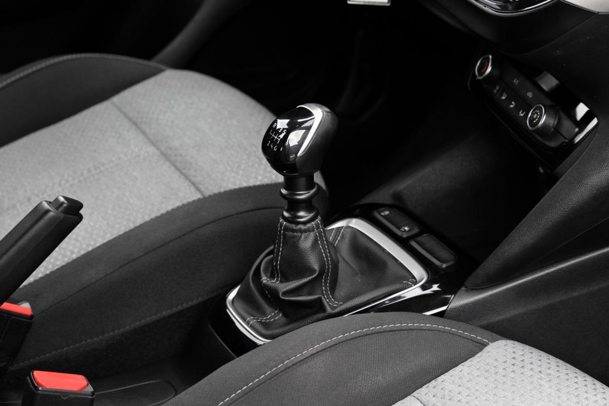 opel-corsa-2025-gasolina-1199cc