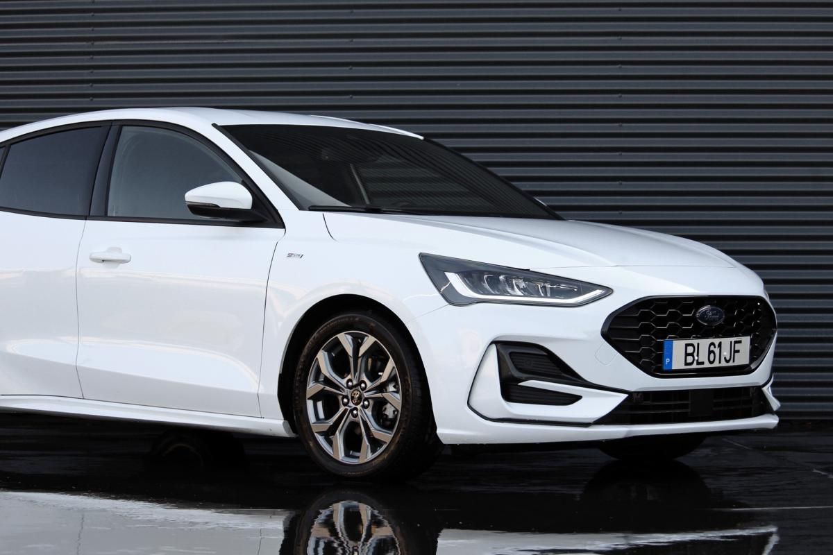 ford-focus-2024-gasolina-998cc