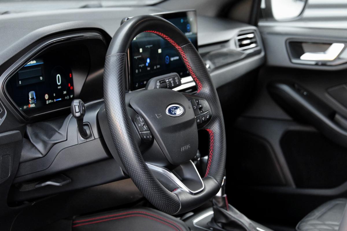 ford-focus-2024-gasolina-998cc