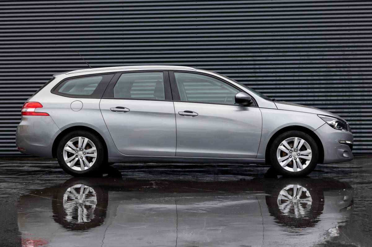 peugeot-308-sw-2015-diesel-1560cc