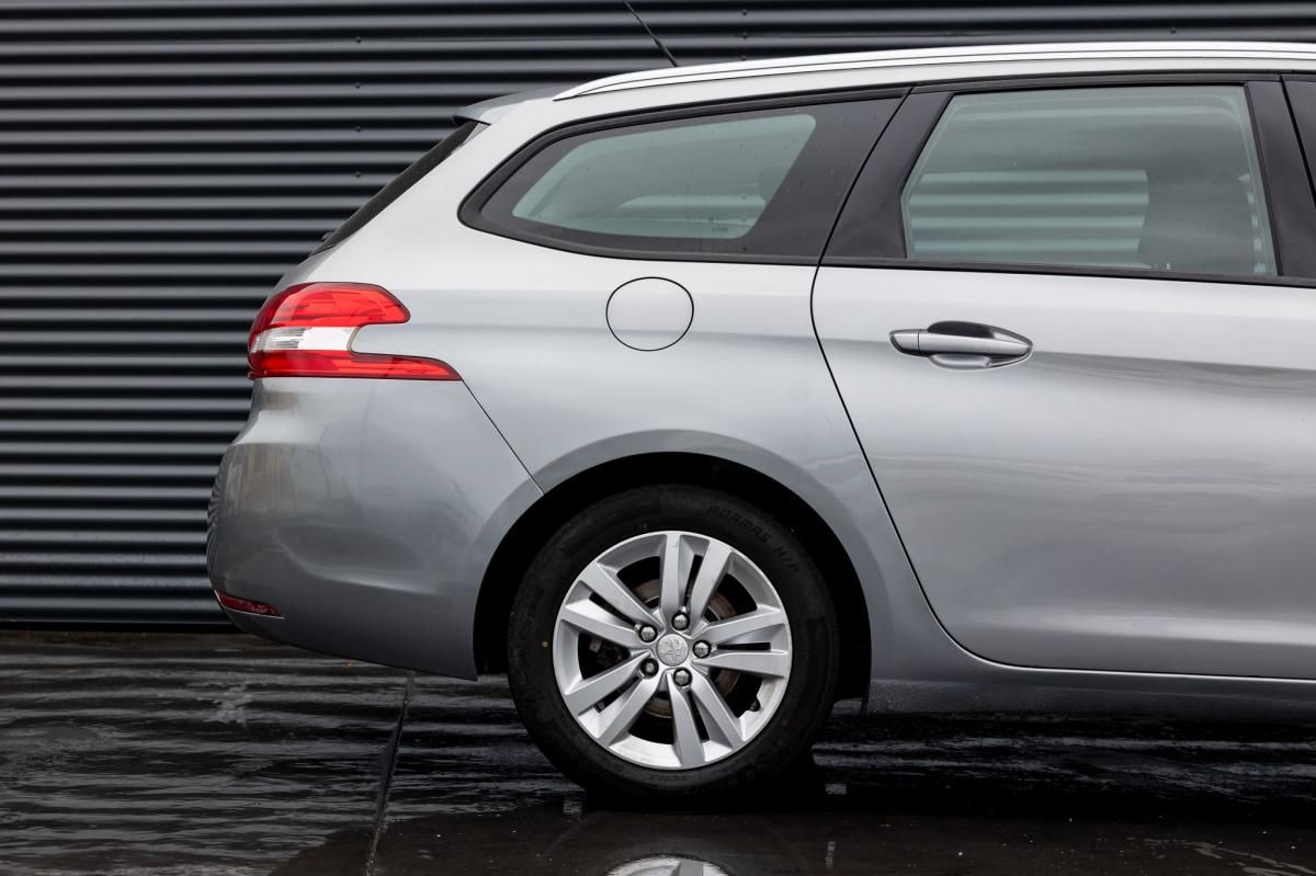 peugeot-308-sw-2015-diesel-1560cc