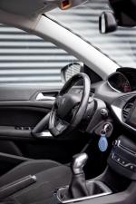 peugeot-308-sw-2015-diesel-1560cc