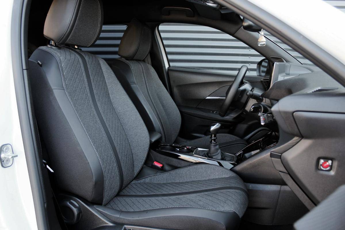 peugeot-2008-2025-gasolina-1199cc