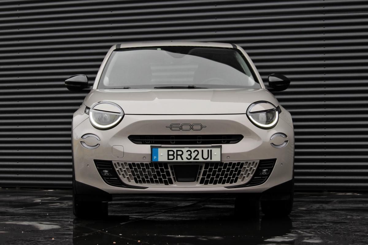 fiat-600-2025-gasolina-1199cc