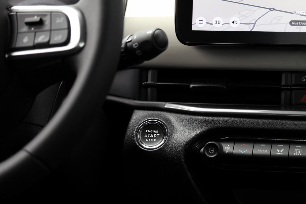 fiat-600-2025-gasolina-1199cc