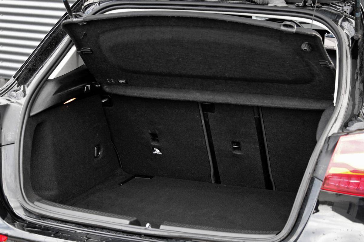 mercedes-benz-classe-a-2023-gasolina-1332cc