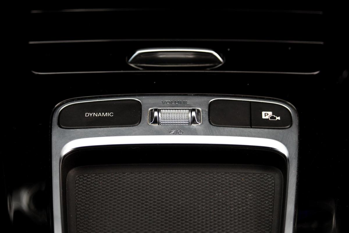 mercedes-benz-classe-a-2023-gasolina-1332cc