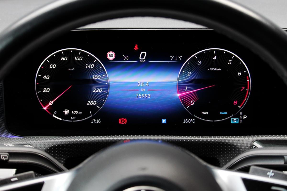 mercedes-benz-classe-a-2023-gasolina-1332cc