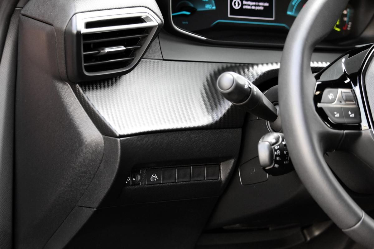 peugeot-2008-2023-eletrico-0cc