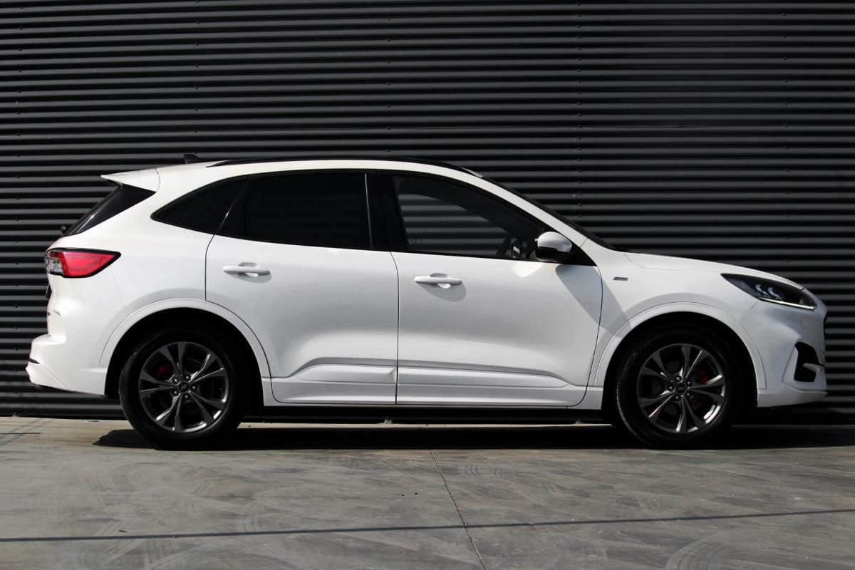 ford-kuga-2022-hibrido-a-gasolina-2488cc