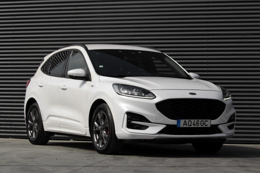 ford-kuga-2022-hibrido-a-gasolina-2488cc