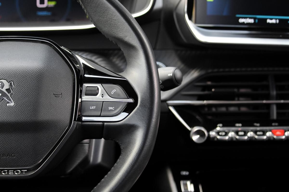 peugeot-2008-2021-eletrico-0cc