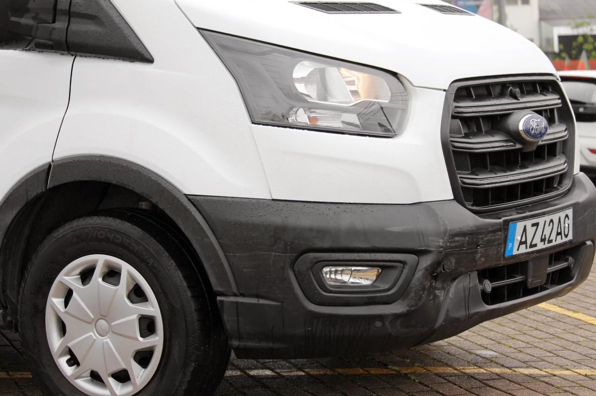 ford-transit-2023-diesel-1995cc