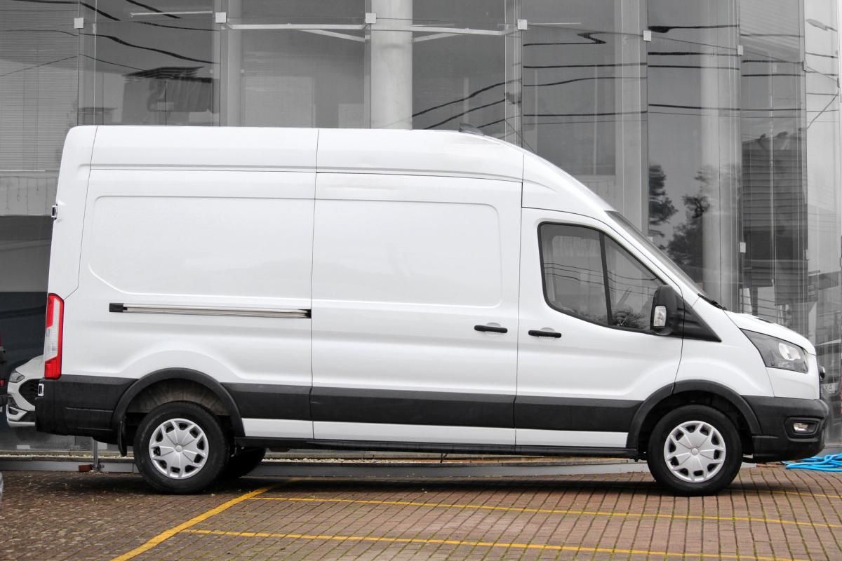 ford-transit-2023-diesel-1995cc
