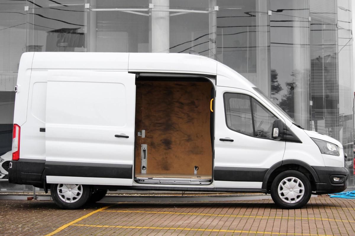 ford-transit-2023-diesel-1995cc
