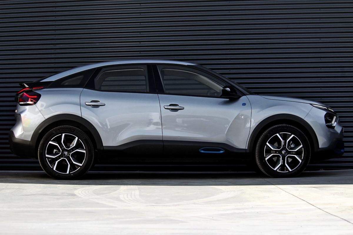 citroen-c4-2023-eletrico-0cc